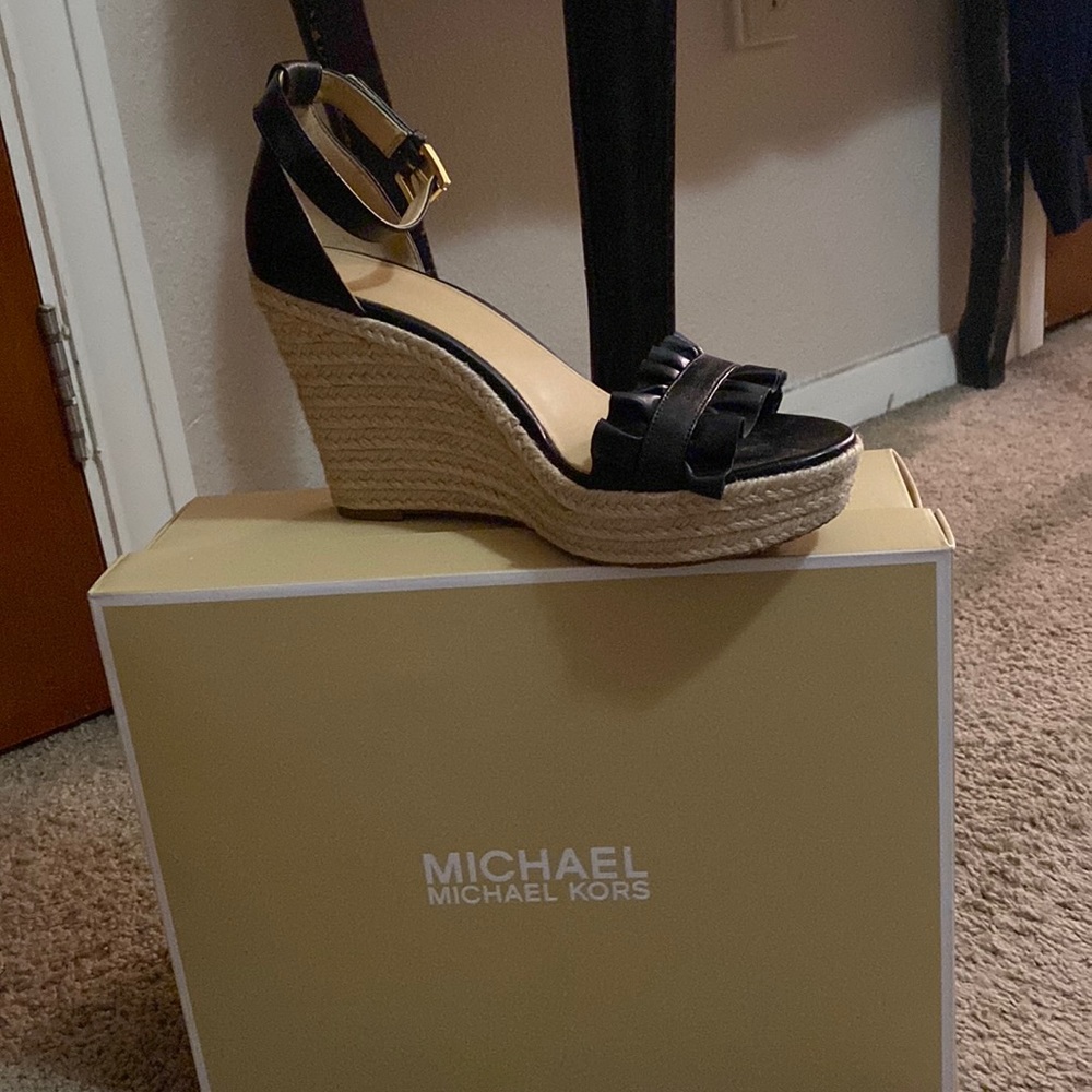 Michael Michael Kors wedge